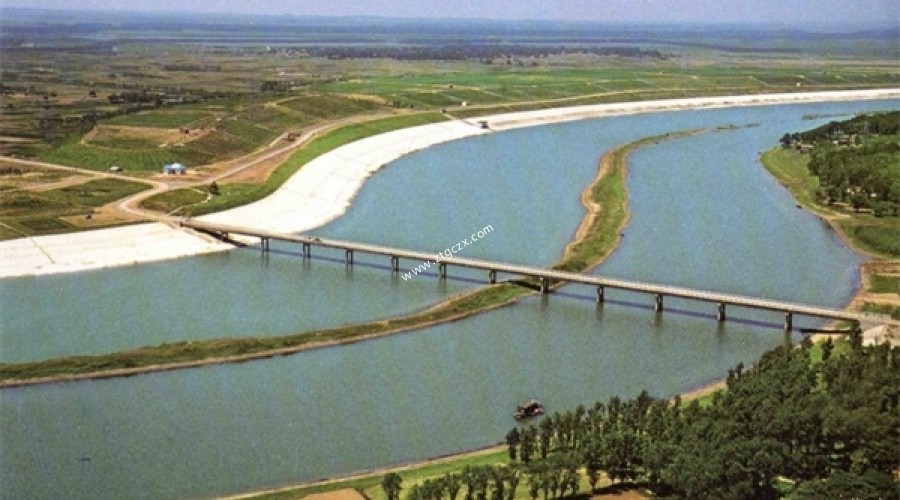 河道治理蓝颜
